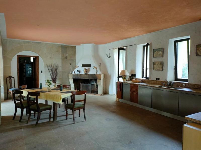 Maison de maîtres - 686 m² - 20 pièces