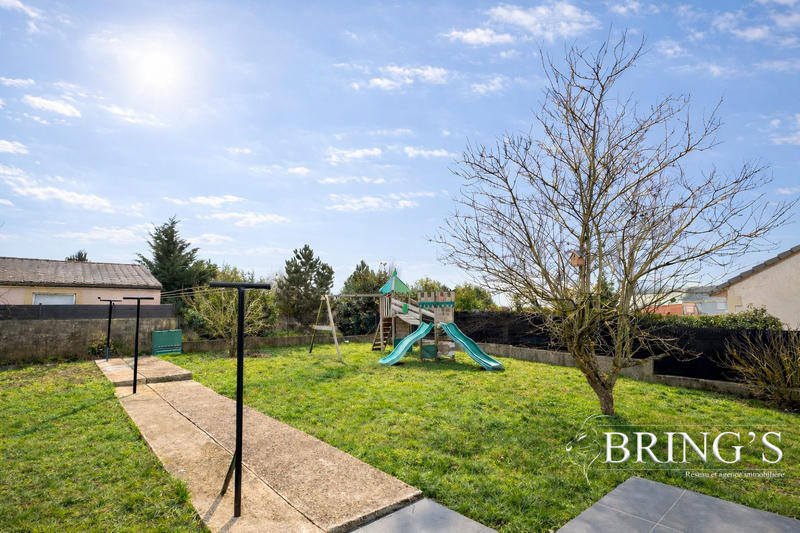 Maison - 135 m² - 6 pièces