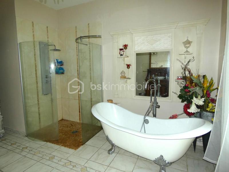 Château - 361 m² - 10 pièces