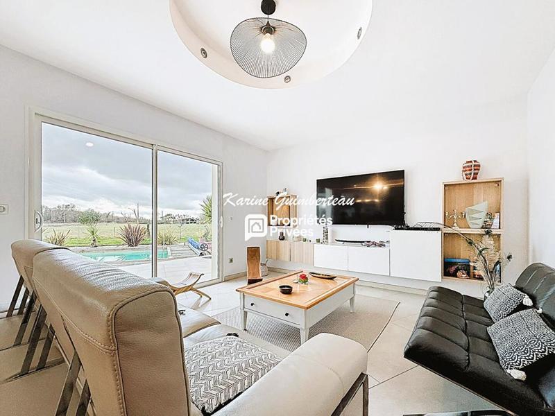 Villa - 160 m² - 5 pièces