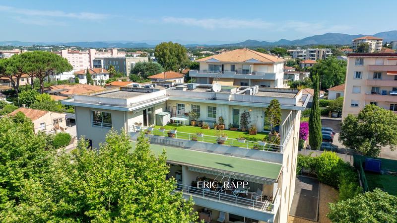 Appartement - 118 m² - 4 pièces