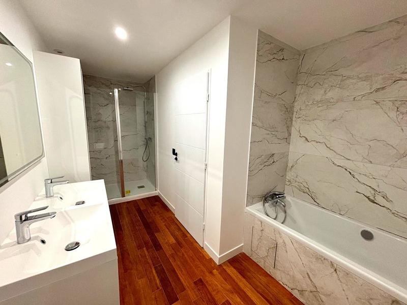 Appartement - 124 m² - 4 pièces