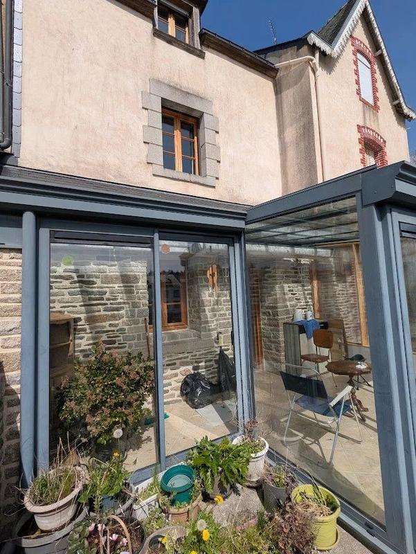 Maison - 95 m² - 4 pièces