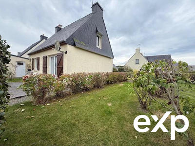 Maison - 93 m² - 4 pièces