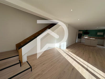 Maison de village - 99 m² - 6 pièces