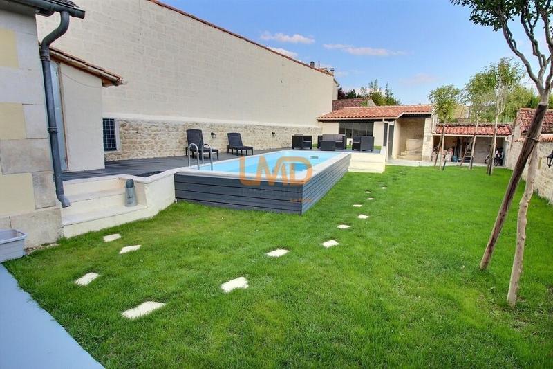 Maison en pierre - 102 m² - 5 pièces