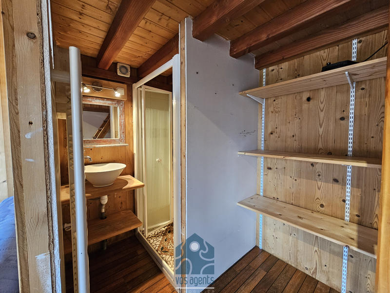 Propriété - 170 m² - 6 pièces