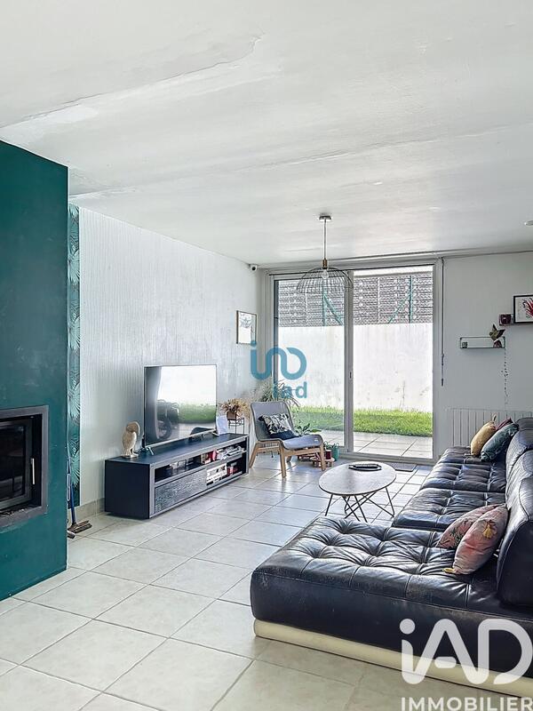 Maison - 120 m² - 9 pièces