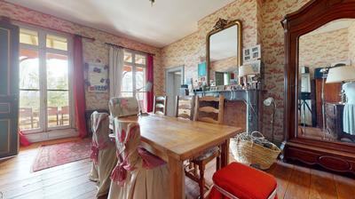 Manoir - 660 m² - 19 pièces