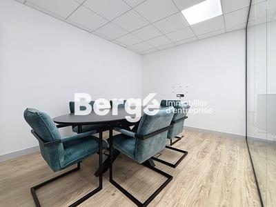 Bureau - 62 m²