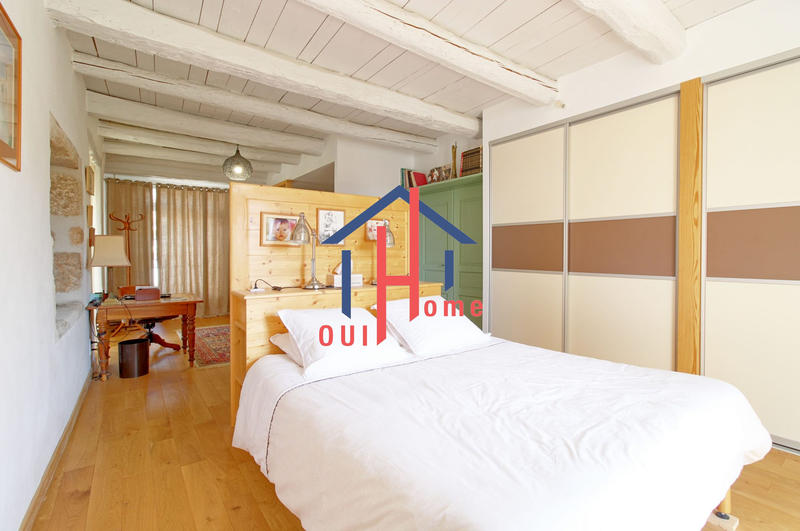 Maison ancienne - 209 m² - 6 pièces