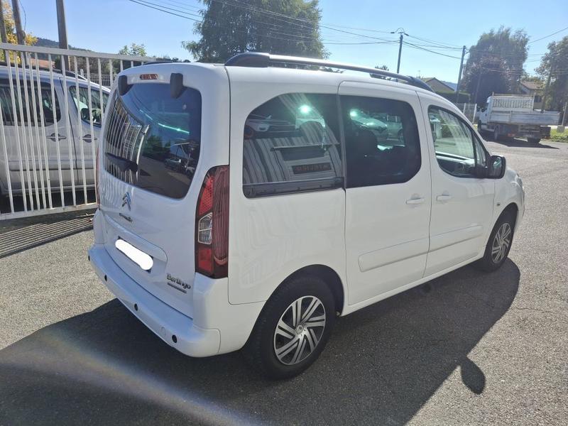Citroën Berlingo 1,6BlueHDI100cv Bva Shine