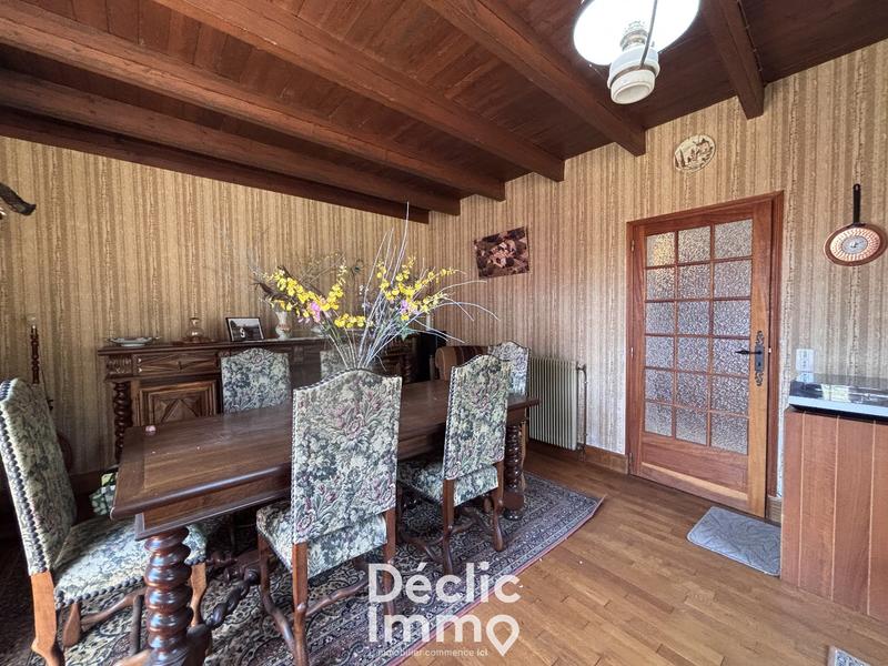 Maison - 165 m² - 9 pièces