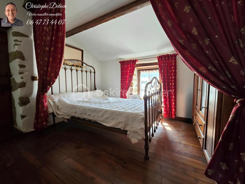 Longère - 200 m² - 7 pièces