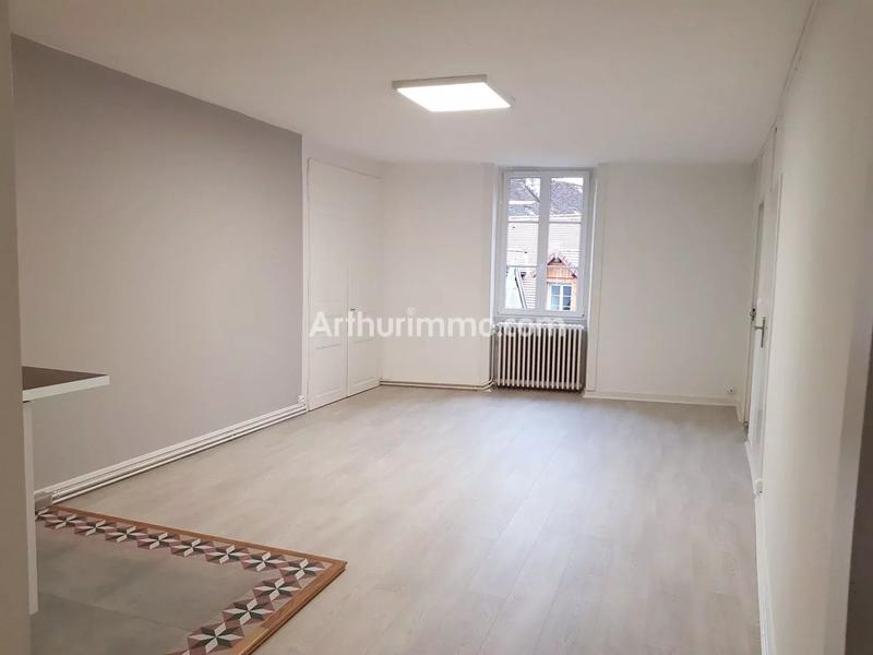 Appartement - 80 m² - 3 pièces