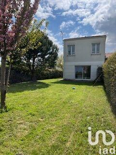 Maison - 98 m² - 4 pièces