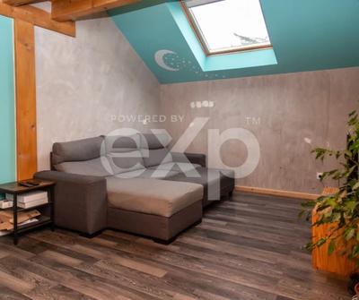 Maison traditionnelle - 144 m² - 5 pièces