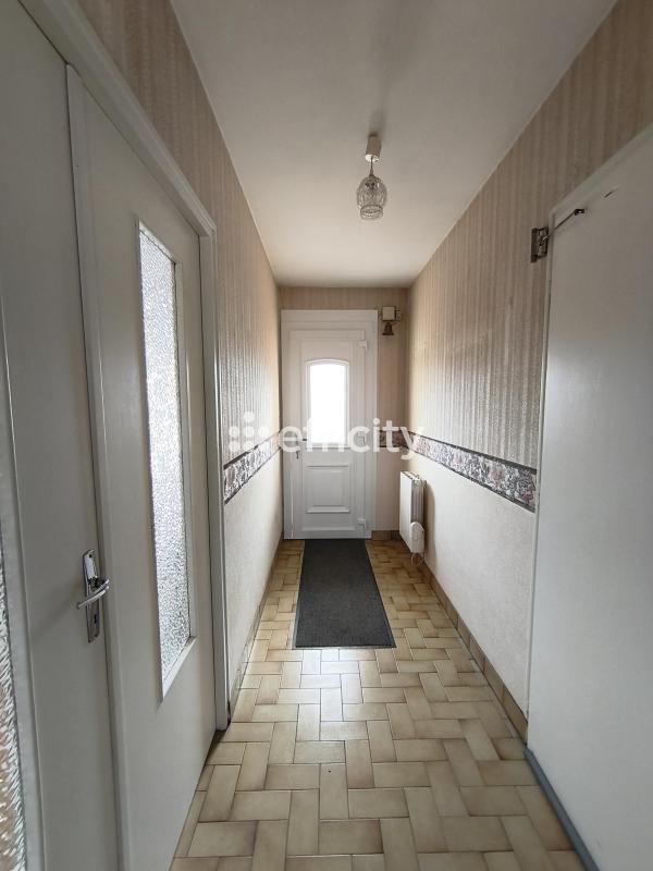 Maison - 171 m² - 8 pièces