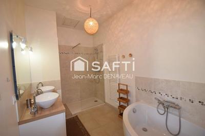 Maison - 309 m² - 10 pièces