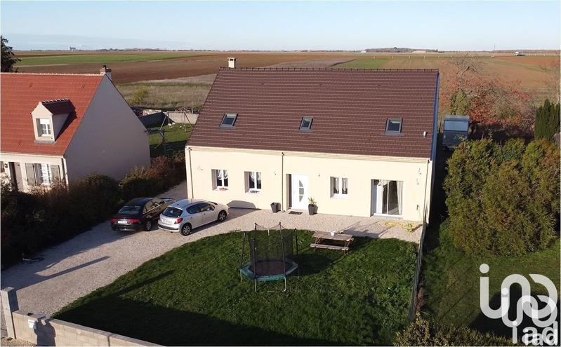 Maison - 229 m² - 7 pièces
