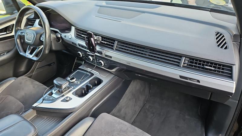 Audi Q7 II 3.0 Tdi V6 272 Quattro Tiptronic8 s line - 7 places Automatique