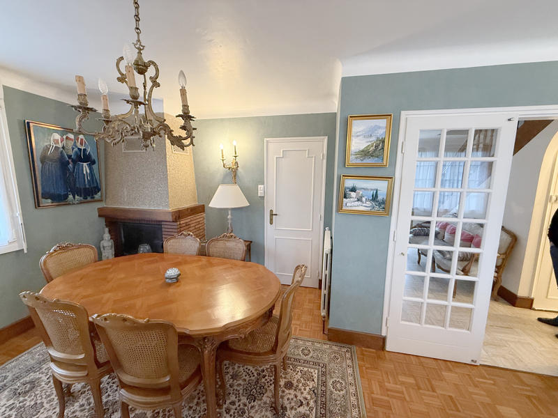 Maison - 123 m² - 6 pièces