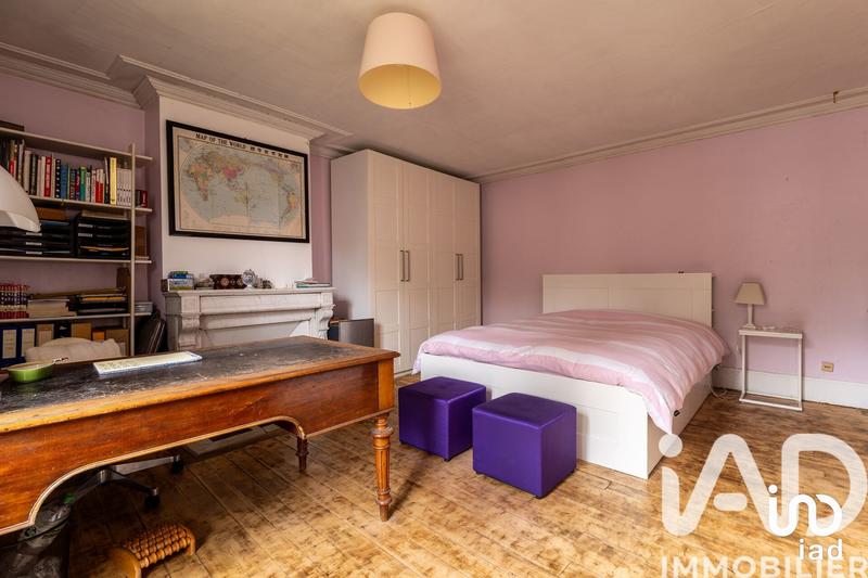 Maison - 280 m² - 13 pièces