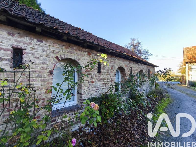 Maison - 201 m² - 7 pièces