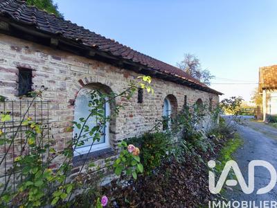 Maison - 201 m² - 7 pièces