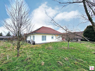 Maison - 137 m² - 7 pièces