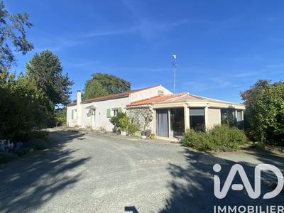 Maison - 118 m² - 4 pièces