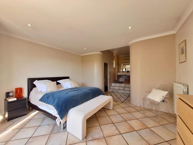 Villa - 160 m² - 5 pièces