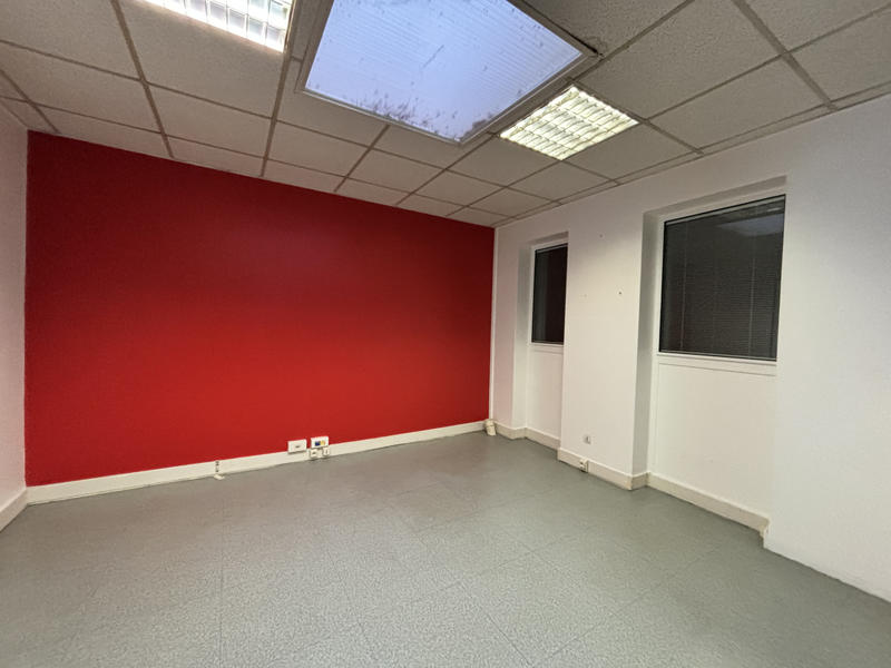 Local commercial - 106 m²