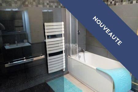 Ferme - 215 m² - 12 pièces