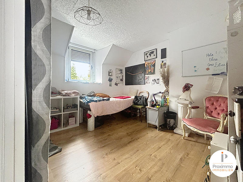 Maison - 145 m² - 6 pièces