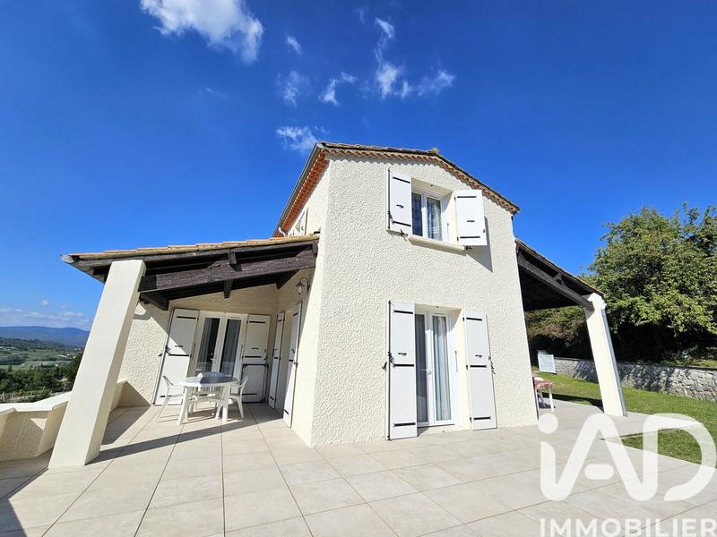 Maison - 137 m² - 5 pièces