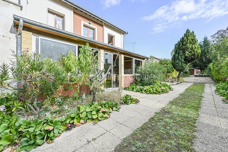 Maison - 130 m² - 5 pièces