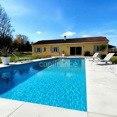 Maison - 130 m² - 5 pièces