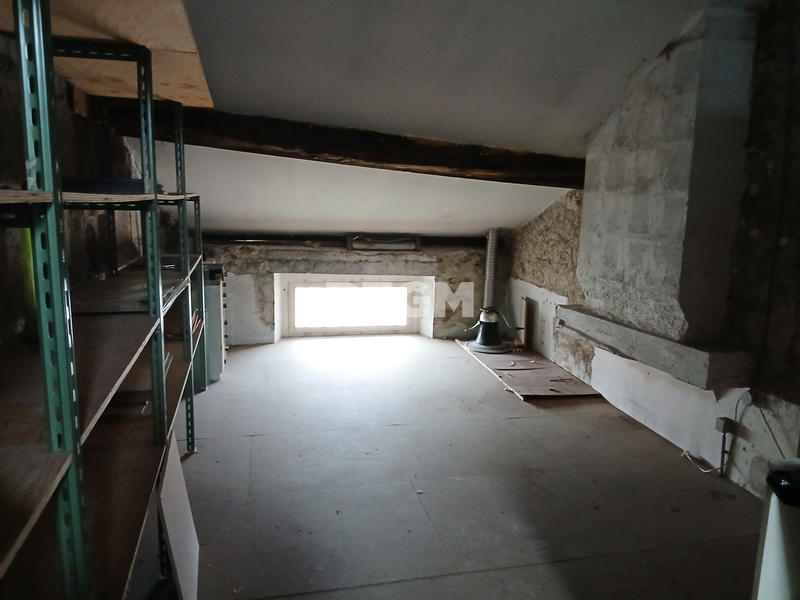 Local commercial - 310 m²