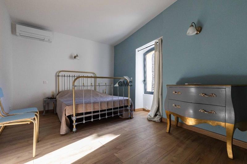 Maison - 165 m² - 6 pièces