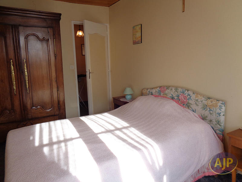 Maison - 147 m² - 8 pièces