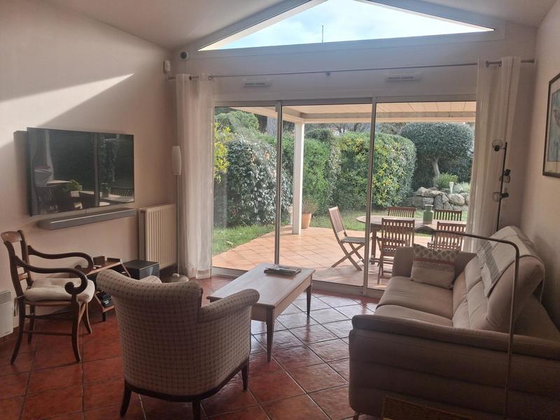 Villa - 151 m² - 6 pièces