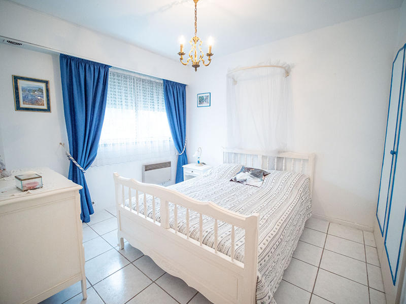 Maison - 180 m² - 10 pièces