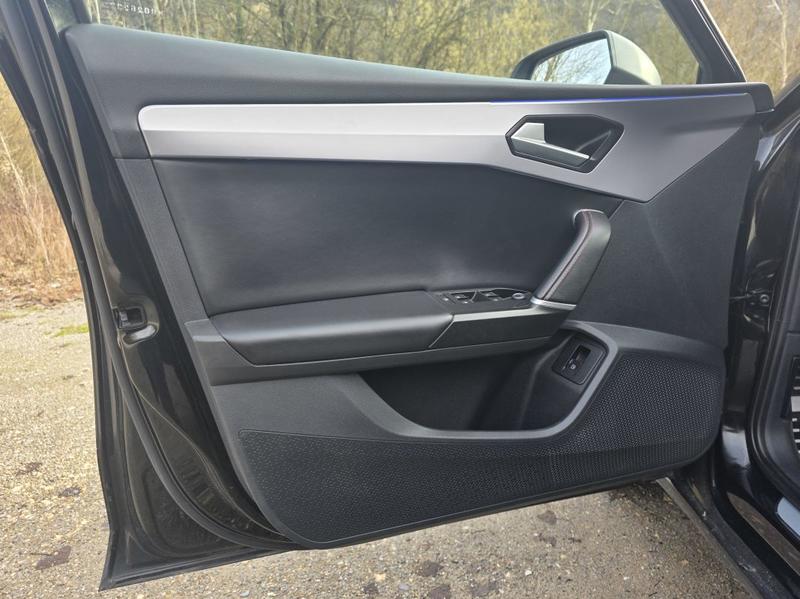 Seat Leon IV 1.4 Tsi 204 e-Hybrid Dsg6 Fr - Automatique