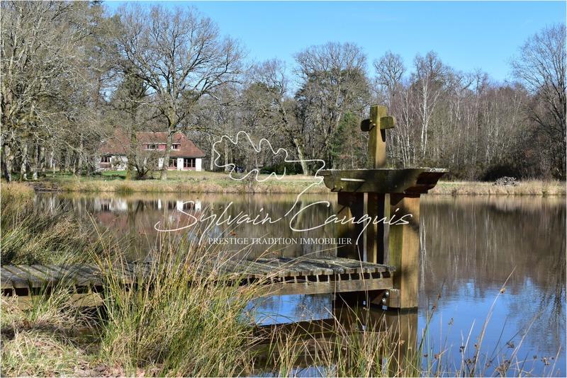 Propriété - 280 m² - 12 pièces