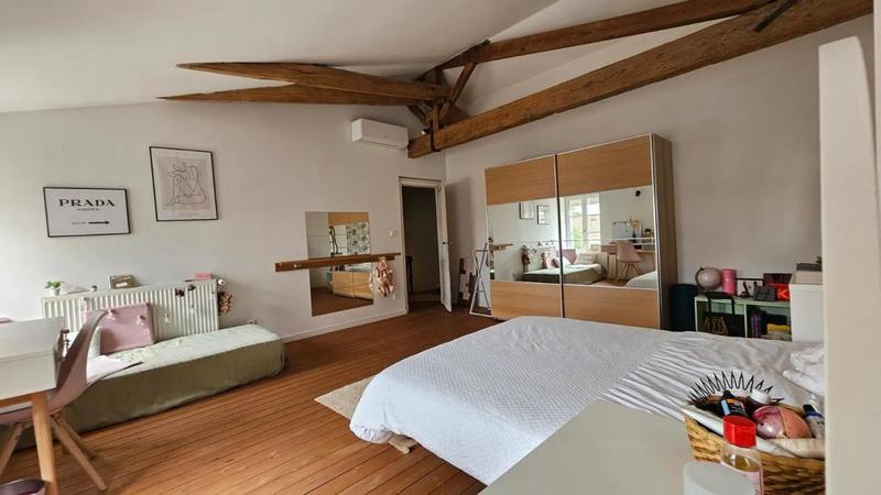 Maison - 224 m² - 6 pièces