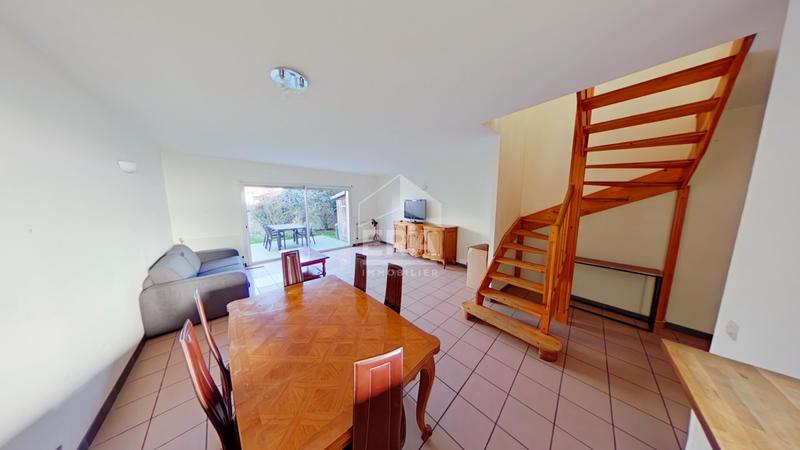 Maison - 106 m² - 4 pièces