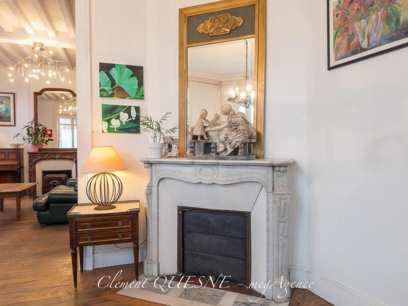 Maison - 190 m² - 8 pièces