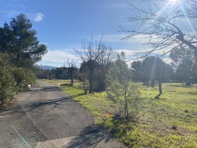 Terrain constructible - 2 000 m²