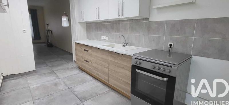 Maison - 94 m² - 5 pièces